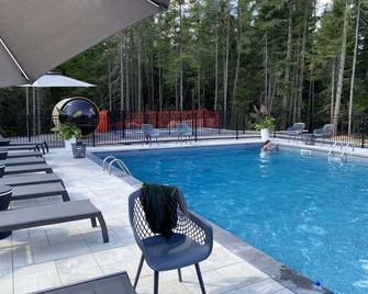 Le Chalet Odin, Private Spa-Shannon - Shannon - Pool