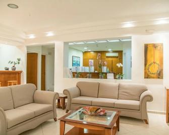Hiona Holiday Hotel - Palekastro - Wohnzimmer