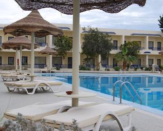 Cataract Resort & Aqua Park Naama Bay - Sharm El Sheikh/夏姆希克 - 游泳池