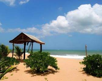 Asha Beach & Spa - Tangalla - Strand