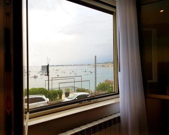 Blue Lagune Taormina Mare - Taormina - Parveke