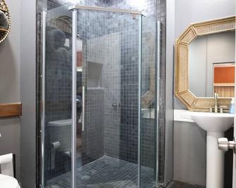 The Plantation Estate - Kaaawa - Bathroom