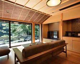 Shima Onsen Tsuruya - Nakanojo - Living room