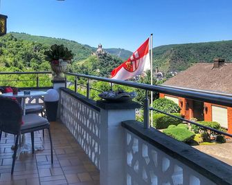 Gästezimmer Christine Höhn - Cochem - מרפסת