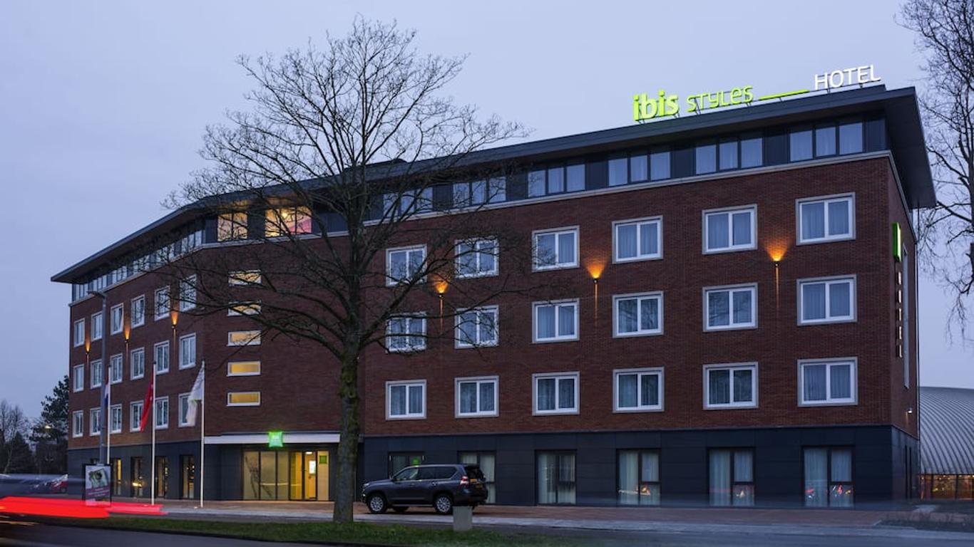 إيبيس ستايلز هارليم سيتي