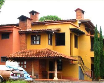 Cabañas Villas del Bosque - Mazamitla - Building