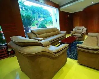Kumar Palace - Punalūr - Lounge