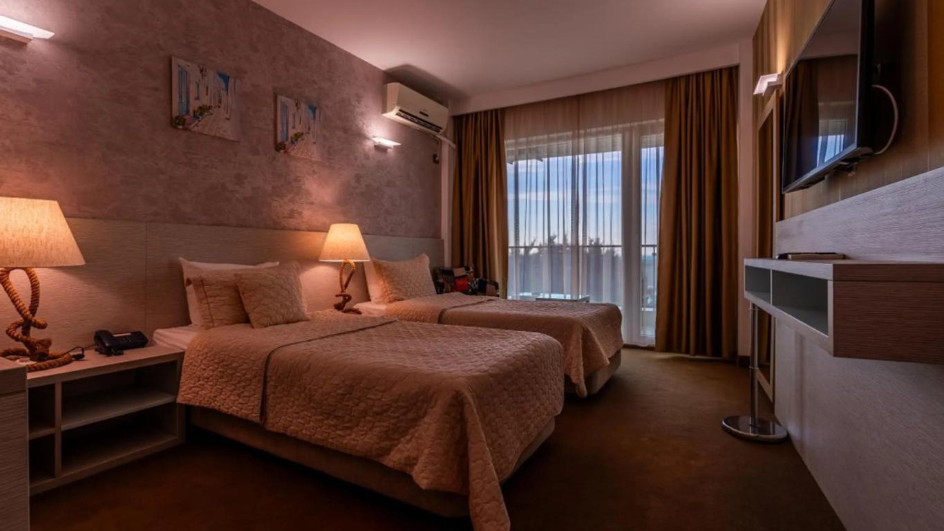 Alcor Beach Hotel