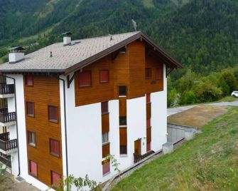 Apartment Hauts de Morthey No 33 by Interhome - Leytron - Gebäude