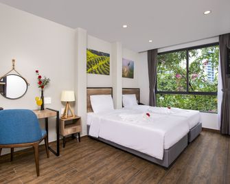 Golden Lotus Central Hotel - Nha Trang - Habitació