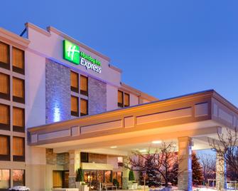 Holiday Inn Express Flint-Campus Area - Flint - Bina