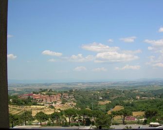 Charming House In The Heart Of Montepulciano - Montepulciano - Balkon