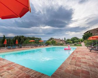 Apartment in Chianti With Pool ID 456 - Casole d'Elsa - Piscina