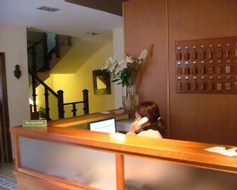 Hostal Restaurante La Monteria - Orcera - Recepción