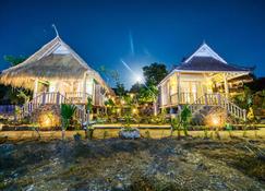 The Dafish Ceningan - Nusa Penida - Gebouw