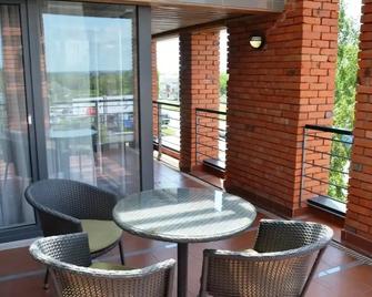 Villa Four Rooms - Carcóvia - Varanda