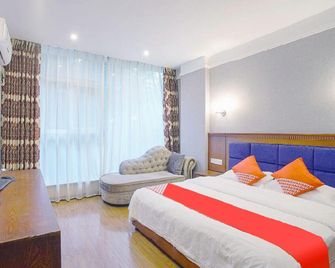 Xuanting Hotel - Chongqing - Bedroom