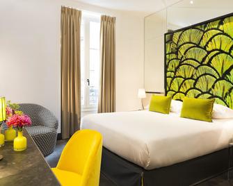 Hotel de Seze - Paris - Bedroom