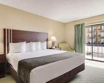 Rodeway Inn and Suites Portland - Jantzen Beach - Portland - Schlafzimmer