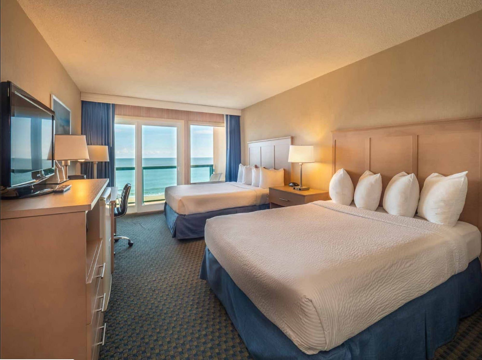 Atlantic Sands Hotel & Conference Center - רהובות' ביץ' - חדר שינה