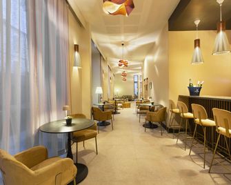 Mercure Nîmes Centre Arènes - Nîmes - Gebouw