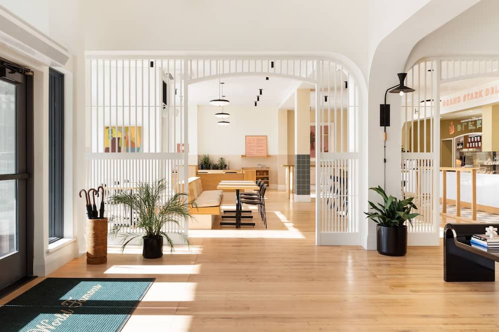 هوتل جراند ستارك - بورتلاند (اوريغون) - ردهة