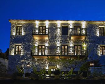 Villa Vager - Levidi - Edificio