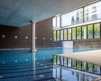 Rvhotels Broquetas Spa Termal - Caldes de Montbui - Pool