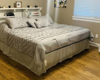 Sturgis Rally - Entire Home - Summerset - Bedroom