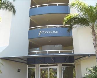 Florentine, Unit 11/11 Columbia Close - Shoal Bay - Будівля