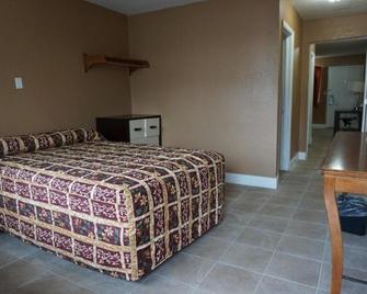 Econo Lodge San Antonio Northeast I-35 - San Antonio - Bedroom