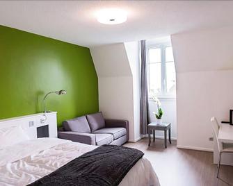 Hotel Les Poteaux Carres - St Etienne - Quarto