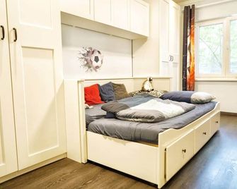 Berlin Bound Retreat 3 bedrooms - Teltow - Bedroom