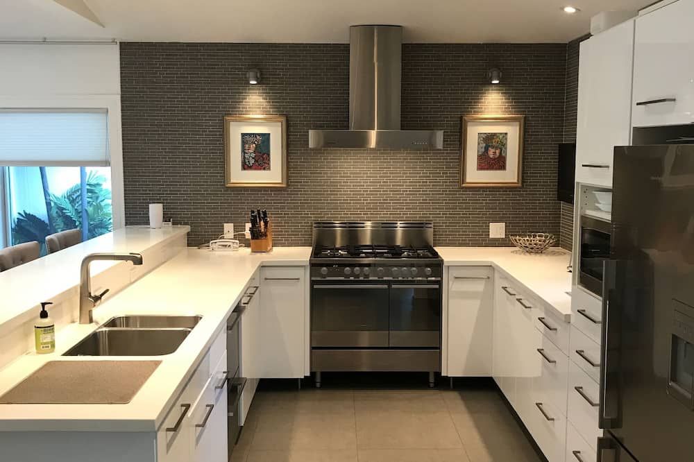 Lux accommodations, close to everything! - Fort Lauderdale - Cocina