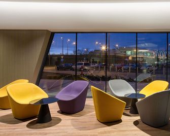 ibis Styles Budapest Airport - Budapest - Lounge