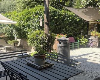 Frantoro - alloggio turistico - - Viterbo - Patio
