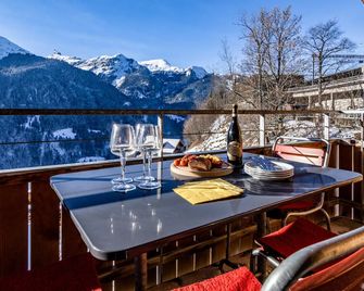 Chalet Sterndolde Penthouse - Lauterbrunnen - Balcony