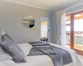 Aqua Marina Guest House - Mossel Bay - Habitación