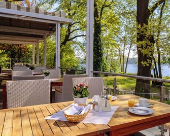 INSELHOTEL Potsdam-Hermannswerder - Potsdam - Patio
