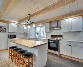 Duplex Unit, 2 Mi to Chittenden Reservoir! - Chittenden