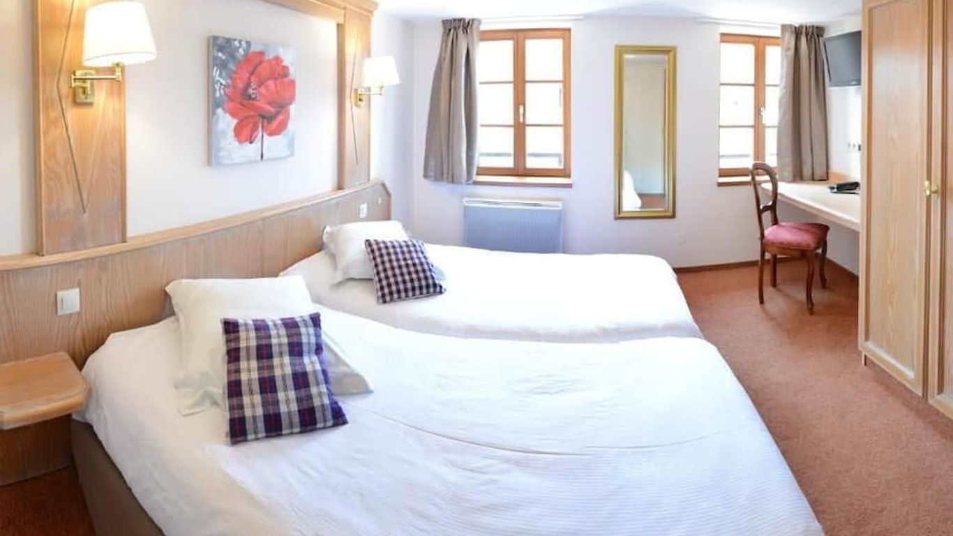 Logis Hôtel De La Cloche