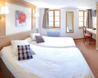 Logis Hôtel De La Cloche - Obernai - Habitación
