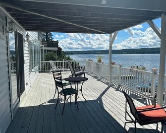 Chateau du Lac - Richfield Springs - Balcony