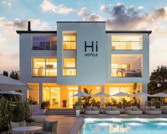 Hi Hotels Sirmione - Lakeview Pool - Sirmione