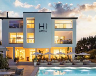 Hi Hotels Sirmione - Lakeview Pool - Sirmione