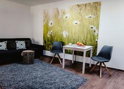 Apartments Zelny Trh III - Brno - Living room