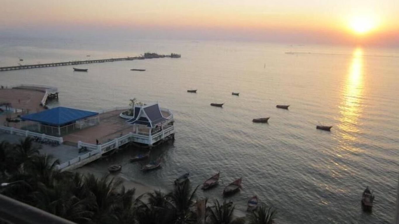 南查特班薩恩酒店 - 春武里