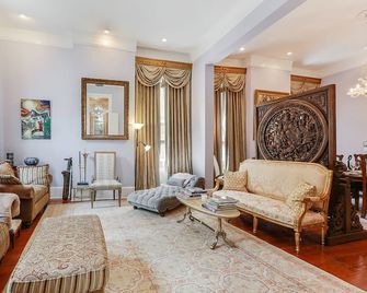 R&B Award Winning B&B - Adult Only - New Orleans - Living room