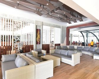 فارين بيتش ريزورت - جزيرة كو ليبي - ردهة