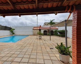 Hotel Transcontinental - Ji-Paraná - Pool